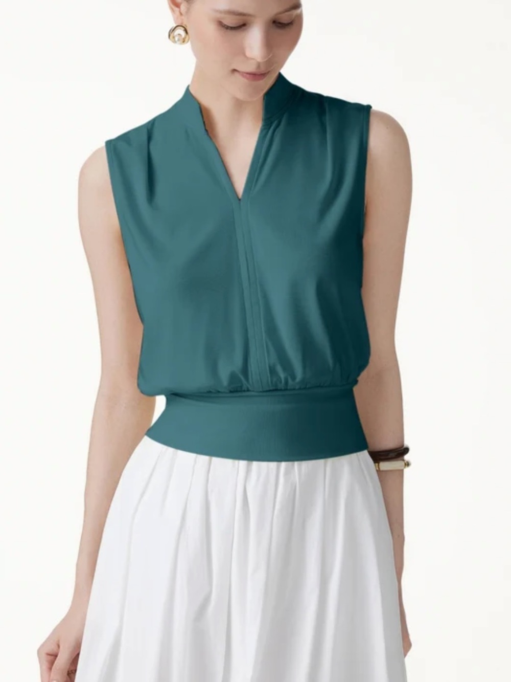 NWT  OGL White/ Stand Collar/ V-Neck /Band Waist/ Sleeveless Top
